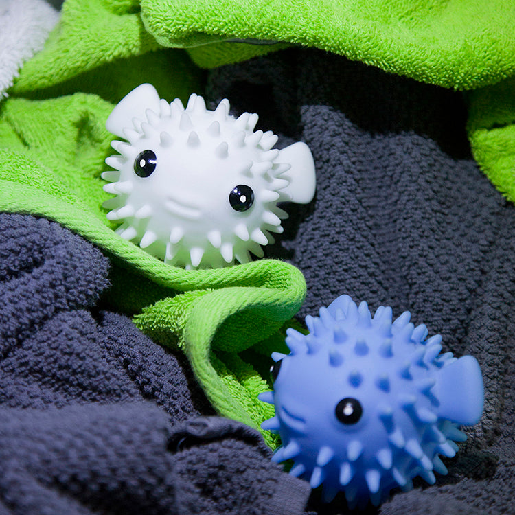 Kikkerland Home Puffer Fish Dryer Buddies Trocknerbälle 2er Set