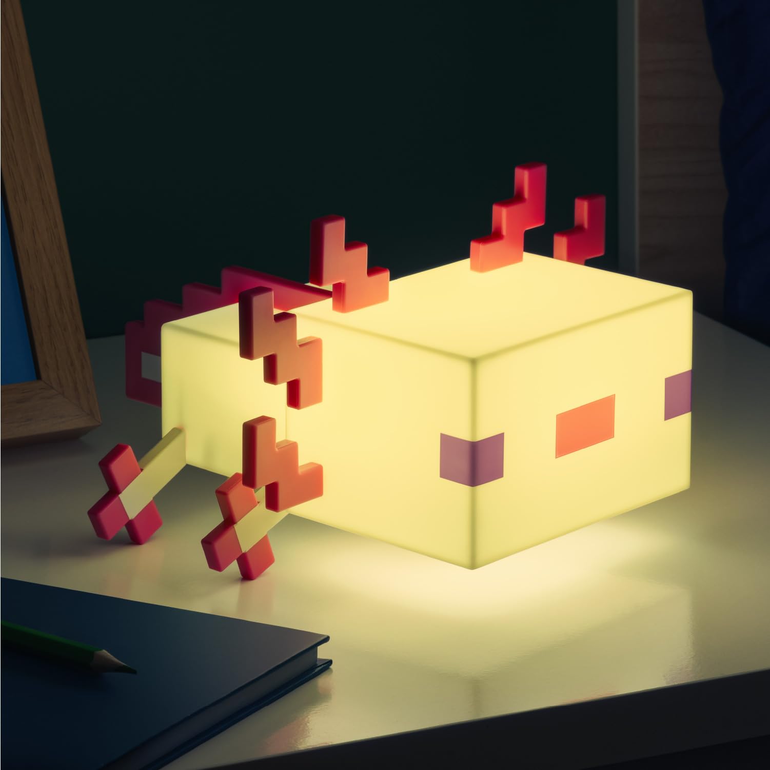 Paladone Minecraft Axolotl Lampe 21 cm 5 Farben Batterie
