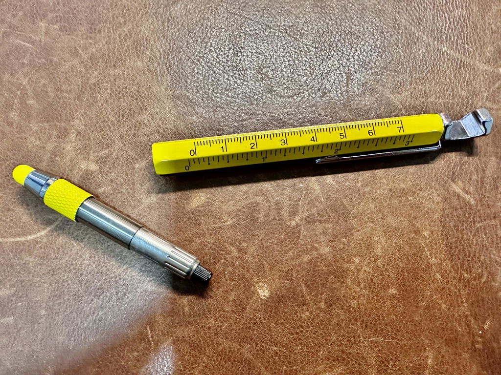 KIKKERLAND Gadget Pen 7-in-1 Kugelschreiber Multitool