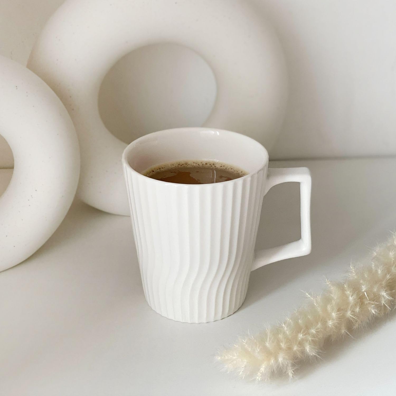 Intirilife Küche Kaffee Tasse Weiß 400 ml 1 Tasse gerillt