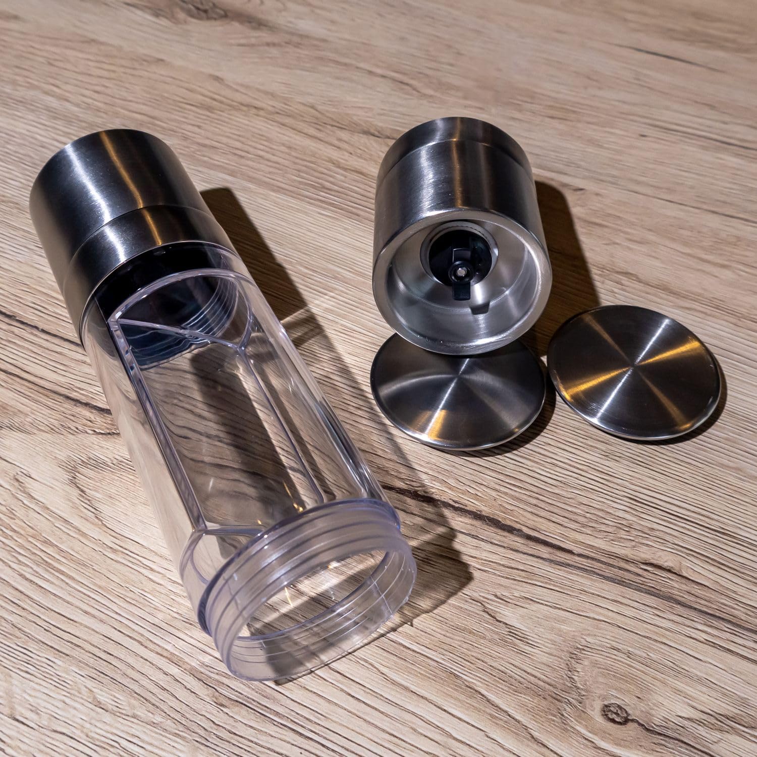 Intirilife Dual Salz- Pfeffermühle Silber Transparent 22cm