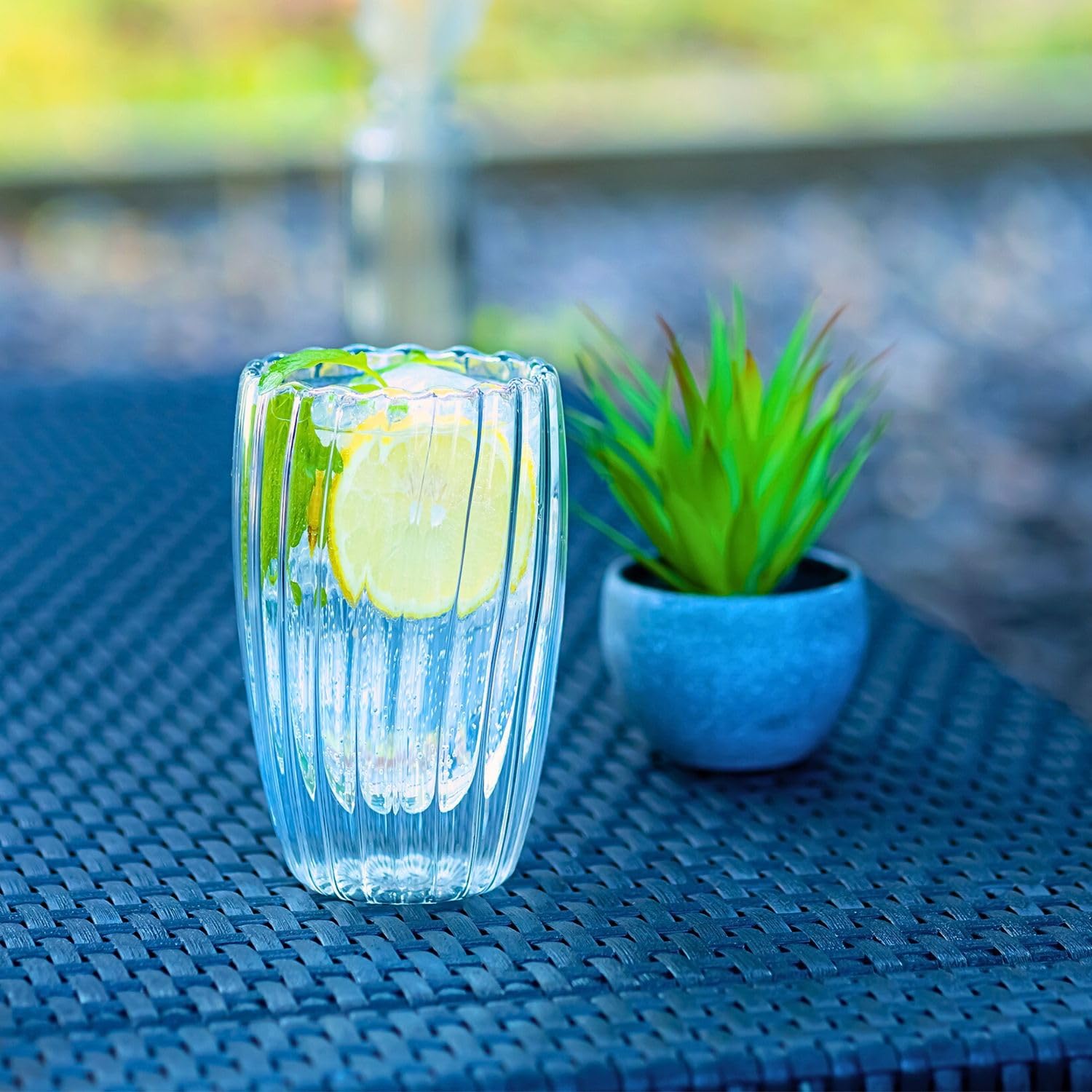 Intirilife Striped Thermogläser 350 ml 4er Set doppelwandig
