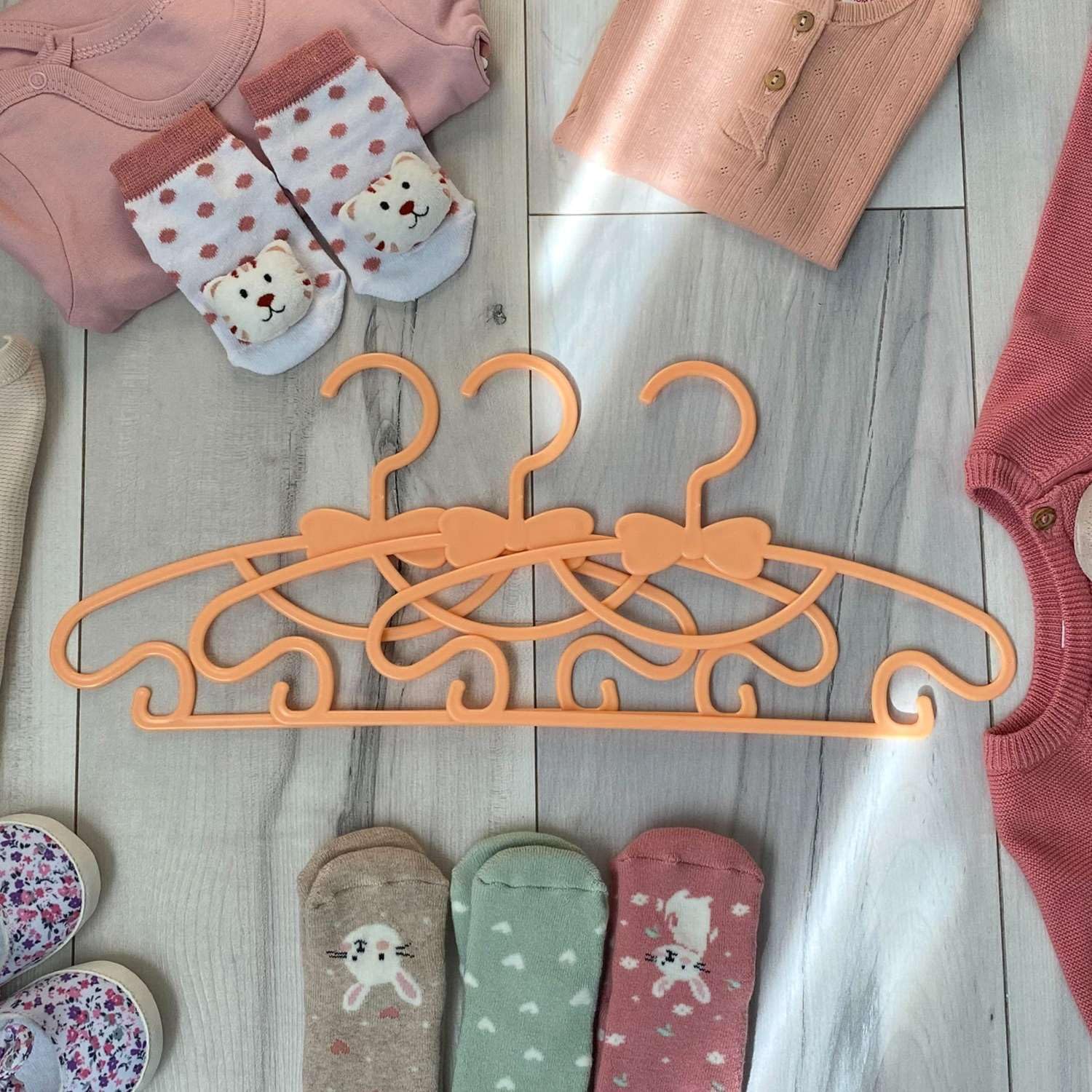 Intirilife Kinderkleiderbügel 5er Orange Kunststoff 28,7 cm