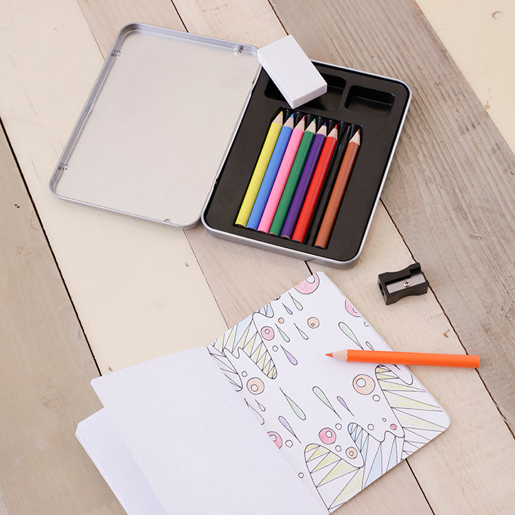 Kikkerland Crafters Mini Doodle Kit Malset 18 Motive Dose