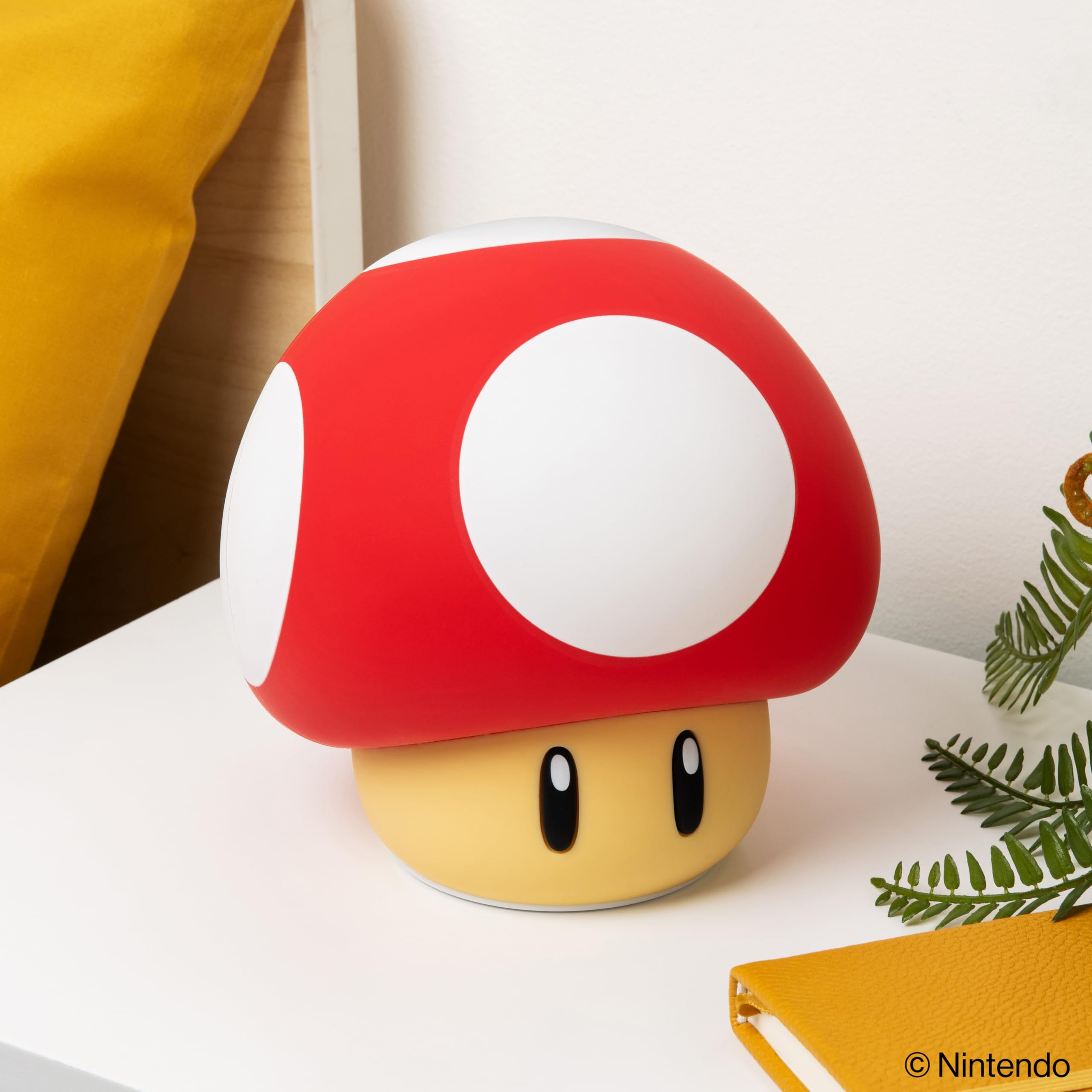 Paladone Lighting Super Mario Feuerblume Lampe 10 cm USB rosa