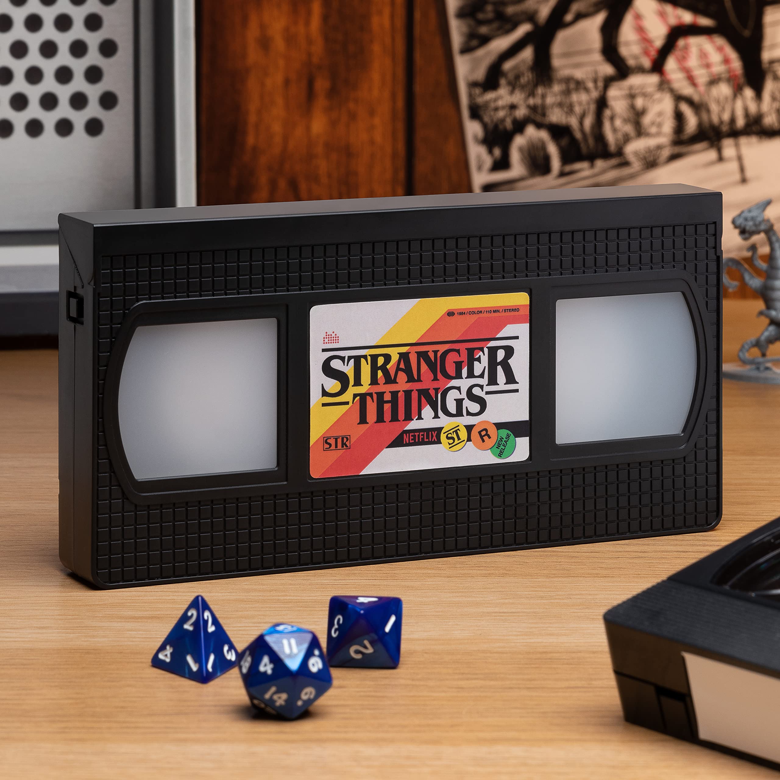 Paladone Stranger Things VHS Logo Light Lampe rot