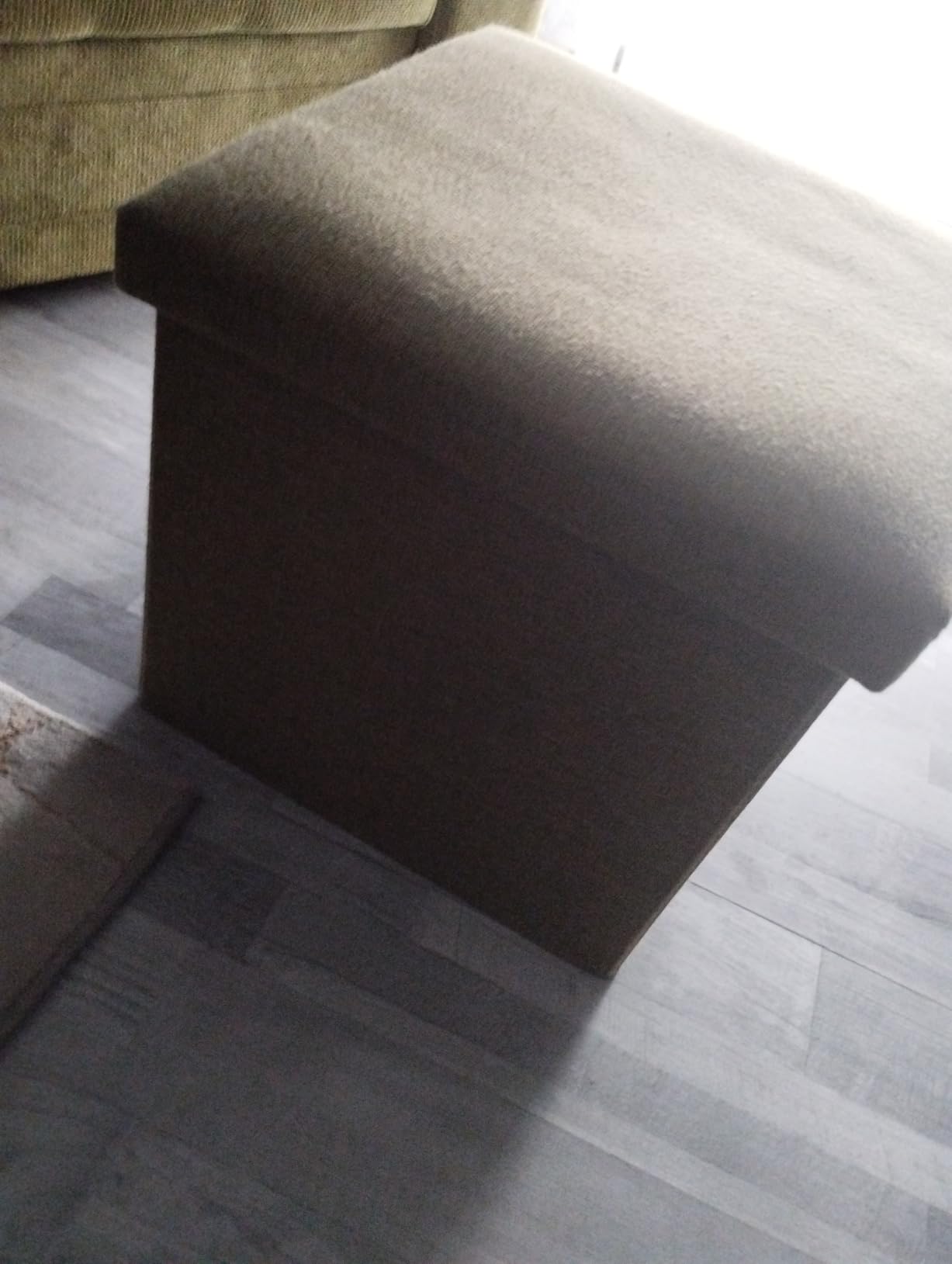 Intirilife Sitzhocker 38x38x38 Diamant Schwarz Sitzwürfel mit Stauraum