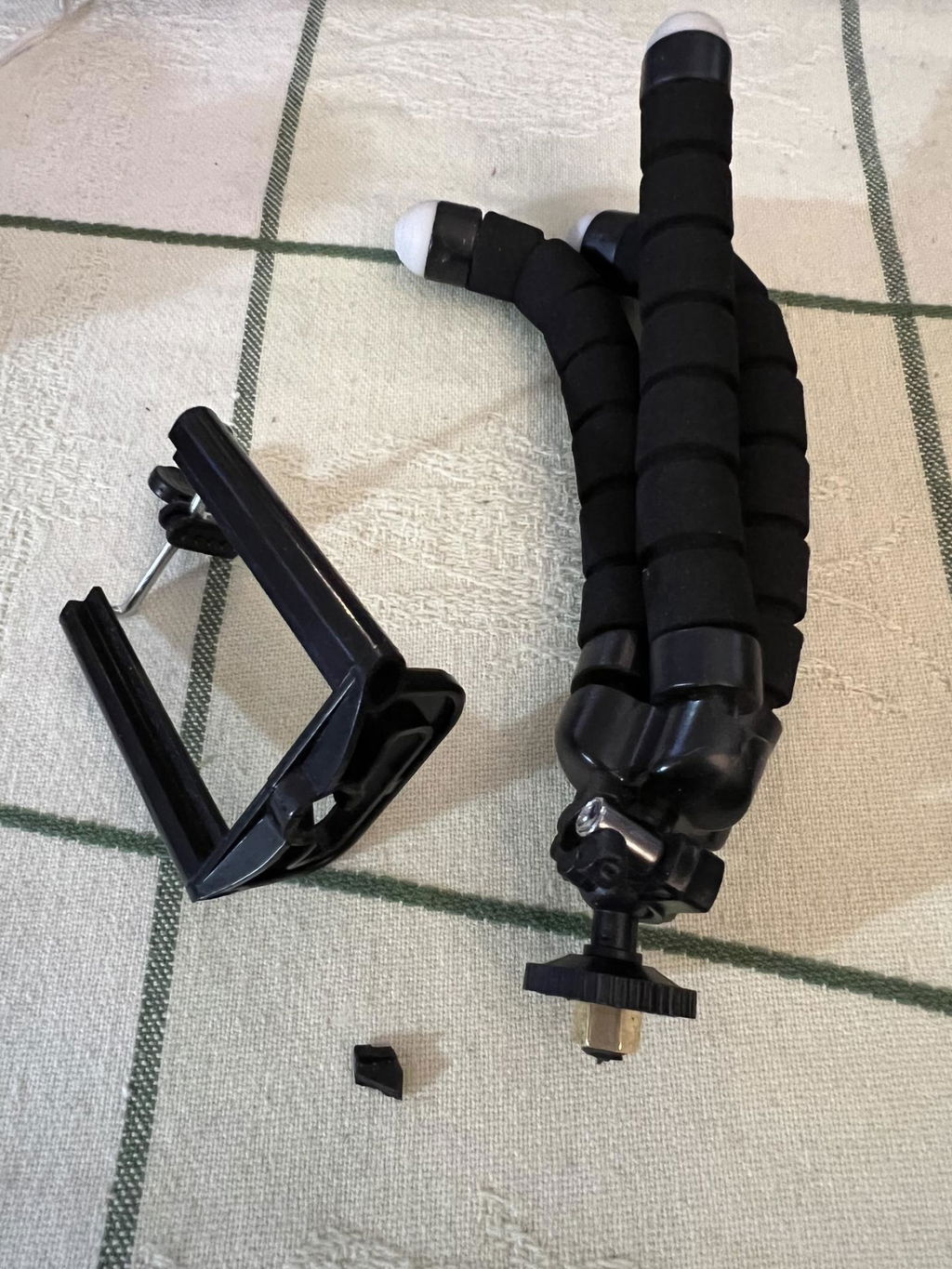 Kikkerland Smartphone Tripod Handy-Stativ mit Kugelkopf