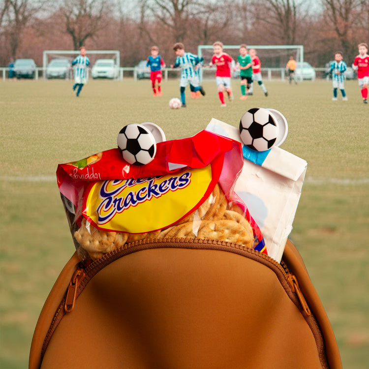 Kikkerland Soccer Bag Clips Tütenclips 6er Set Fußball