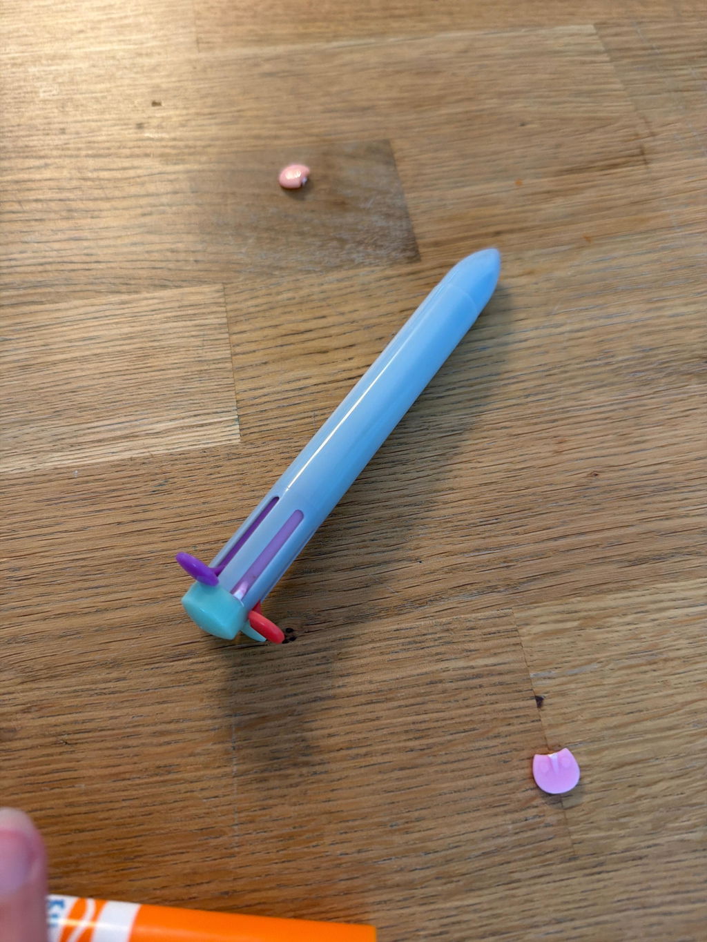 Kikkerland Rainbow Flower Pen Blumen Kugelschreiber 6-farbig