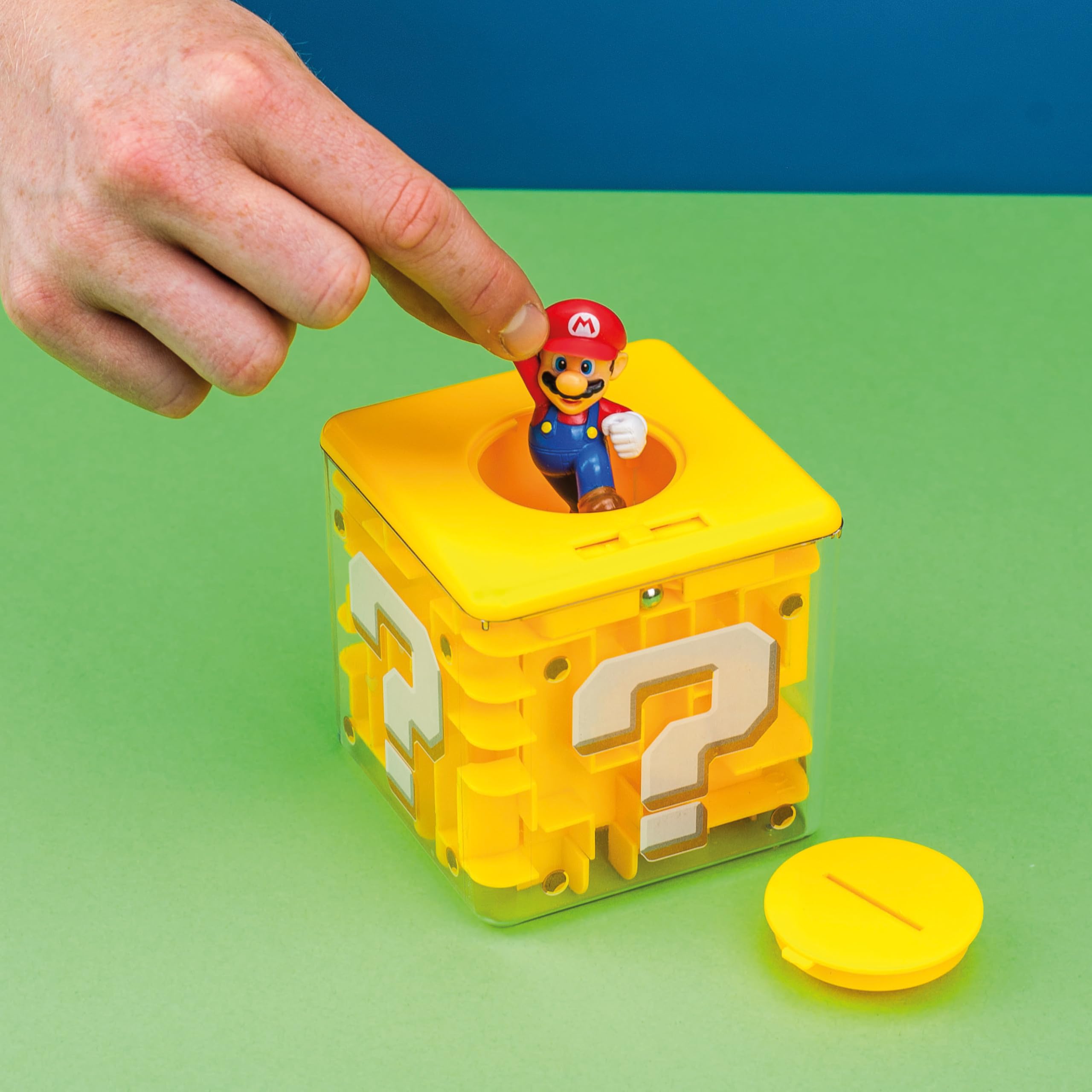 Paladone Homeware Super Mario Frageblock Spardose Labyrinth 9cm