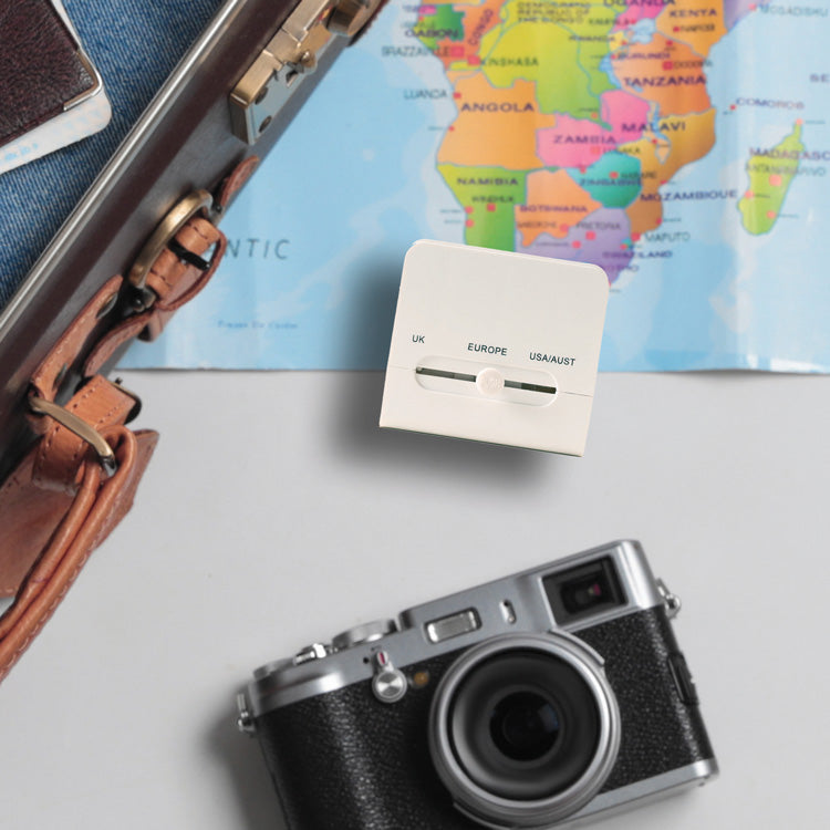 Kikkerland Travel Adapter Reiseadapter 150 Länder