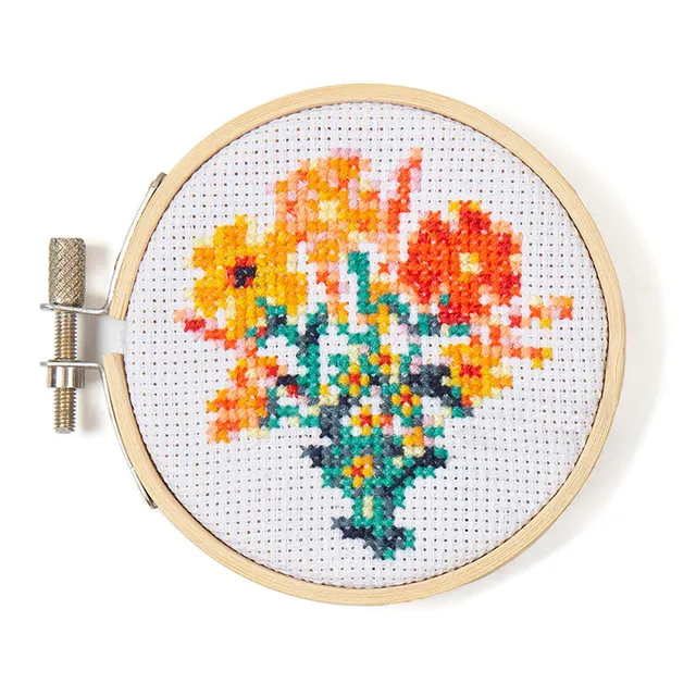 Kikkerland Crafters Mini Kreuzstich Stickset Blumen