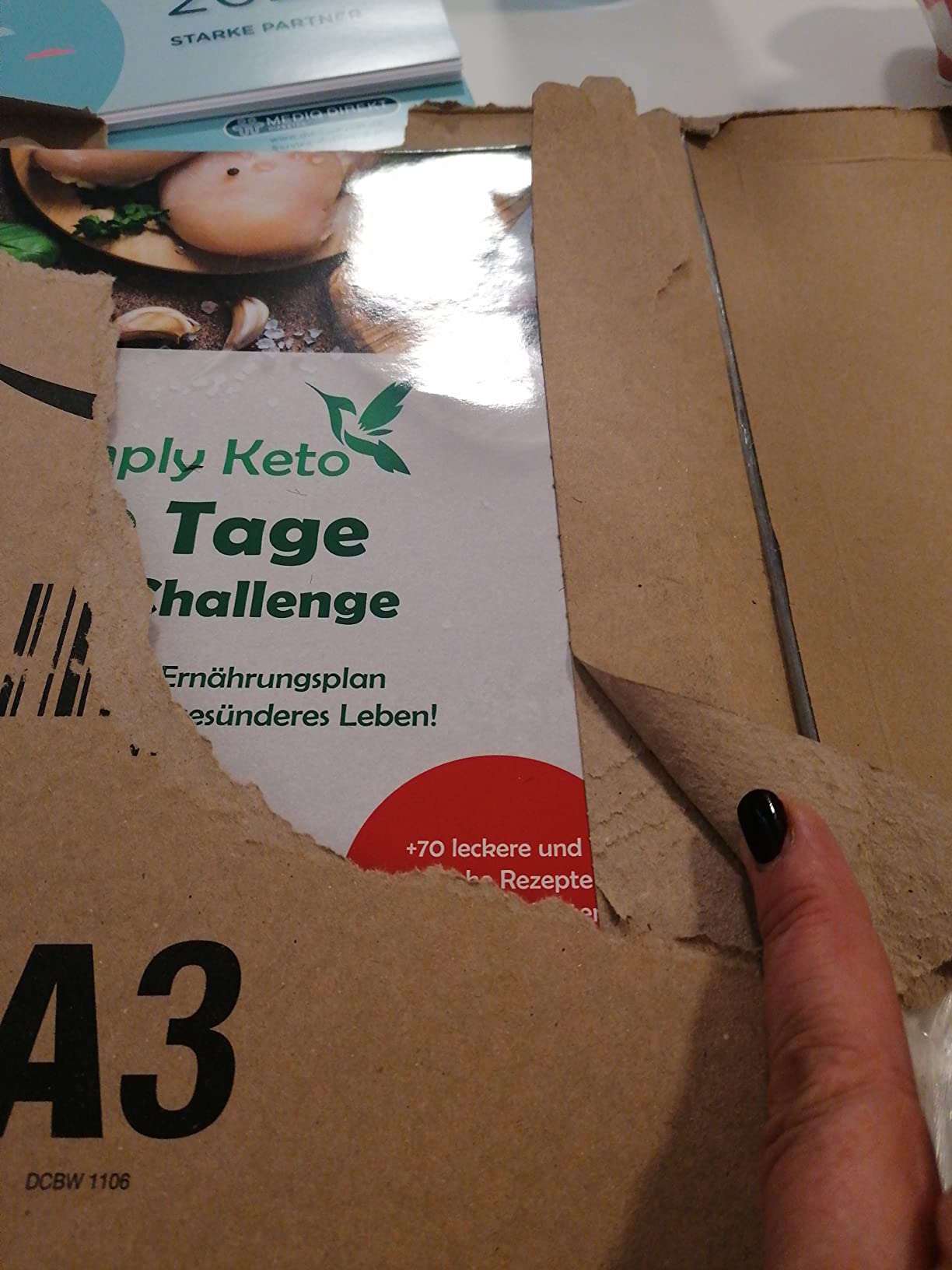 Keto Bücher Simply Keto Challenge Buch 70+ Rezepte 30 Tage