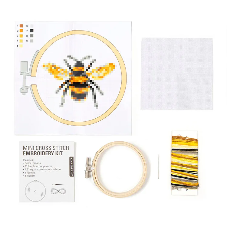 Kikkerland Crafters Bee Mini Stickset Biene mit Rahmen
